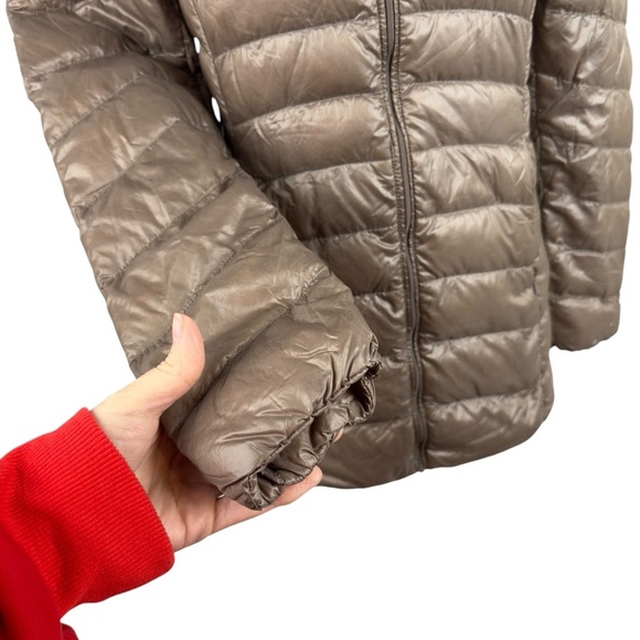 Uniqlo Waterproof Ultralight Feather Down Hooded Puffer Jacket 139037 Quilt XS - Picture 6 of 16
